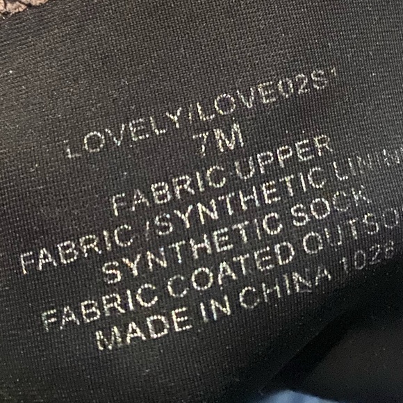 Steve Madden Lovely Booties - Picture 8 of 8